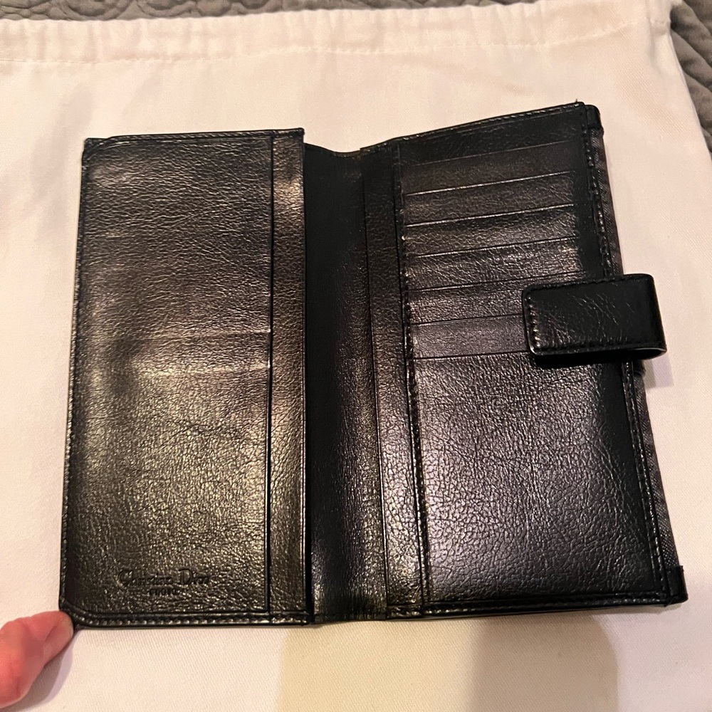 GORGEOUS & RARE💕DIOR FLIGHT WALLET💗 - Picture 6 of 11
